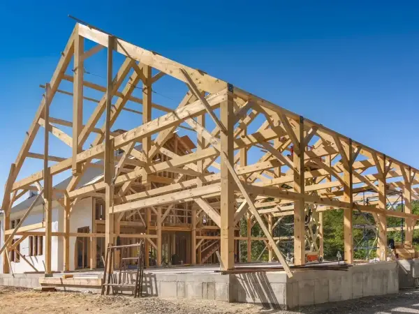 Ile kosztuje dom z bali pod klucz - Sprawdź realne ceny w 2026 roku